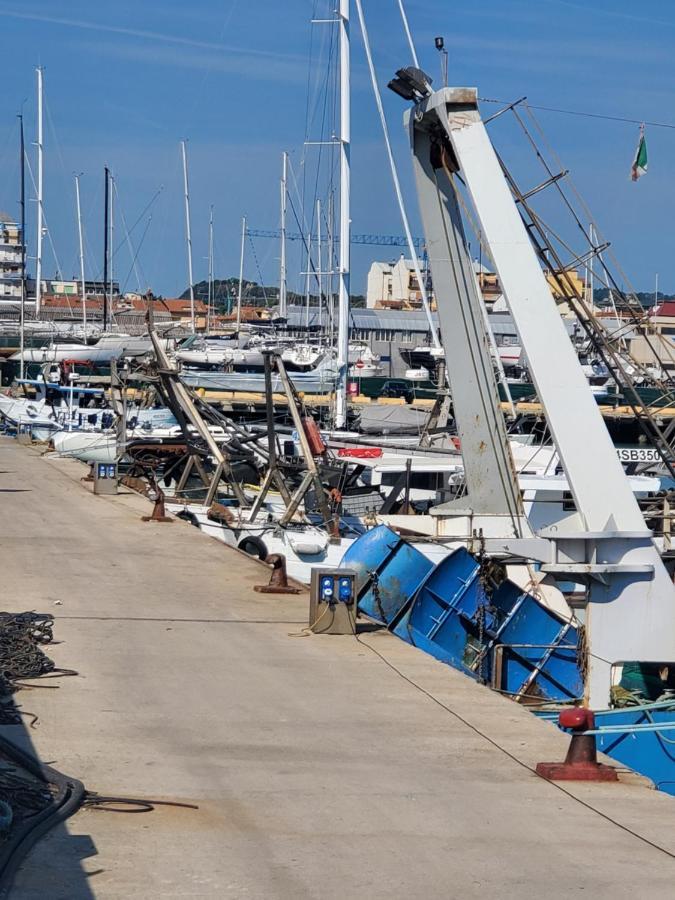 B&B Lido Apartament 10A Civitanova Marche Eksteriør billede