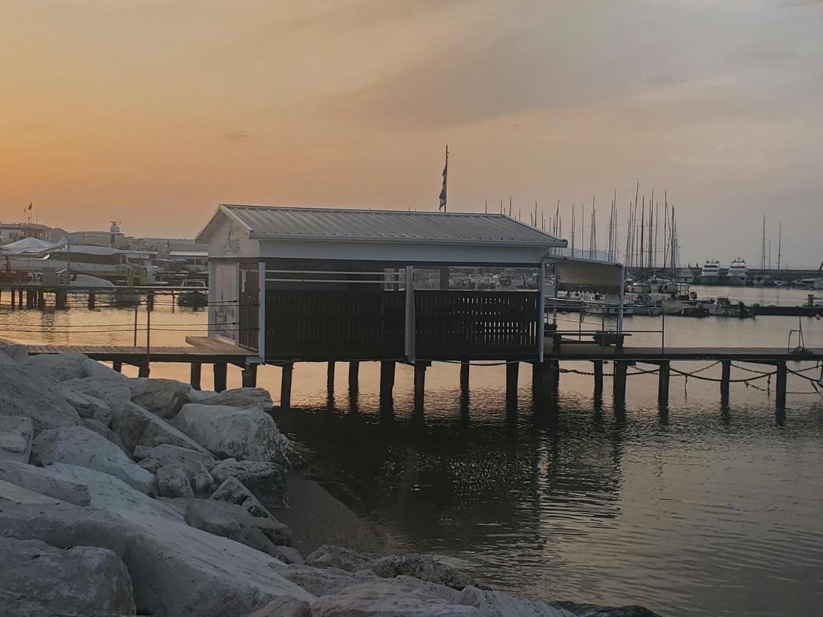 B&B Lido Apartament 10A Civitanova Marche Eksteriør billede
