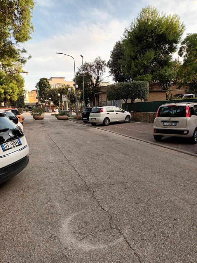 B&B Lido Apartament 10A Civitanova Marche Eksteriør billede
